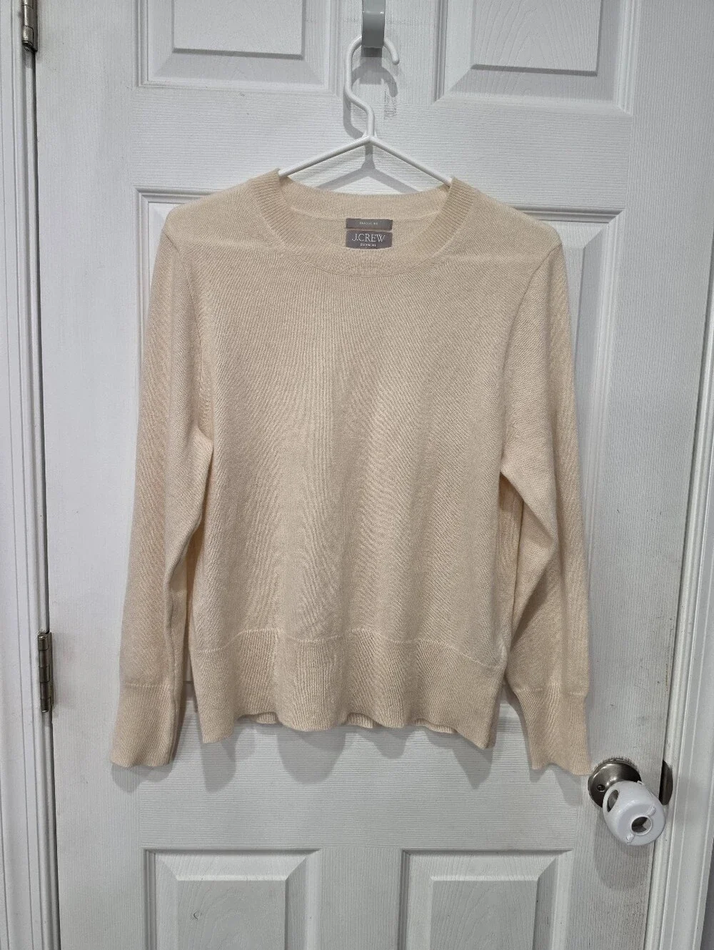 J.Crew Cashmere classic-fit crewneck sweater Size Medium
